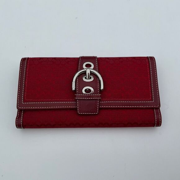 Coach Handbags - Coach Red Signature Soho Buckle Wallet Rare Colorway Leather Trim Vintage Y2K